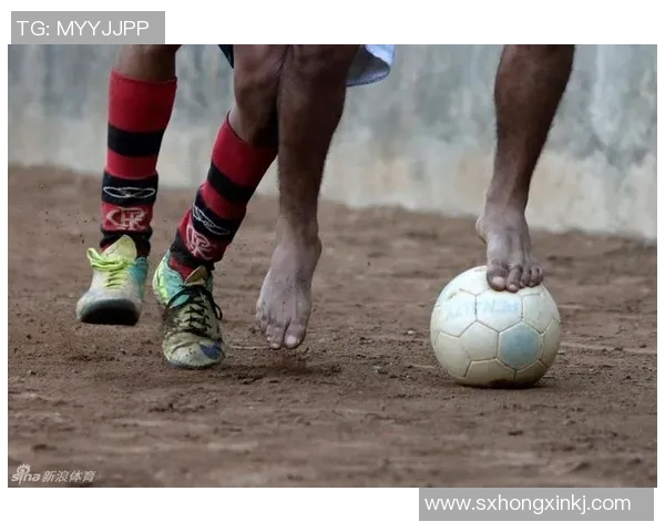 光脚比赛的足球明星是谁他在赛场上的表现如何 光脚比赛的足球明星是谁他在赛场上的表现如何