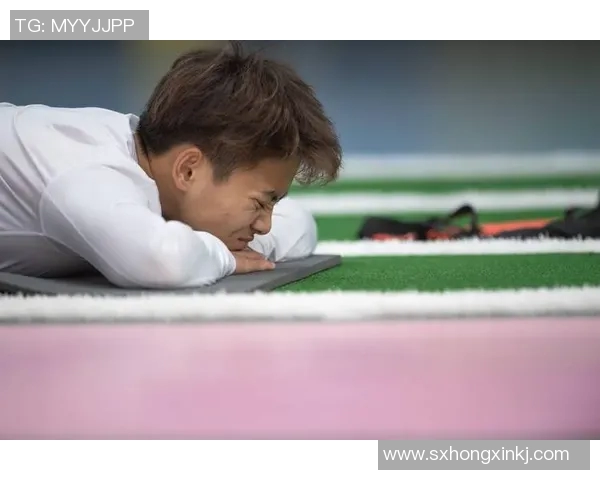 足球明星挑战足球台球精彩瞬间集锦让你大开眼界 足球明星挑战足球台球精彩瞬间集锦让你大开眼界